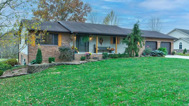 $395,000 | 1113 South Snow Ball Lane West | Saint Meinrad