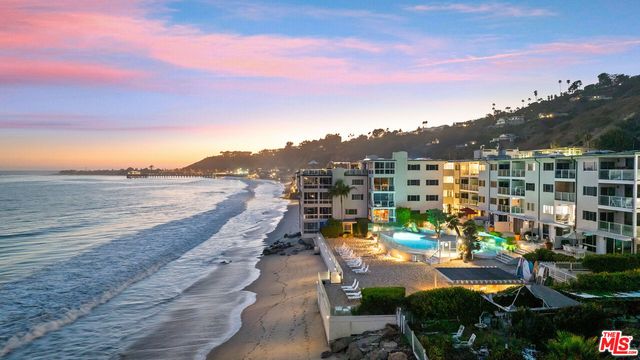 $2,145,000 | 22548 Pacific Coast Highway, Unit 405 | Malibu Beach