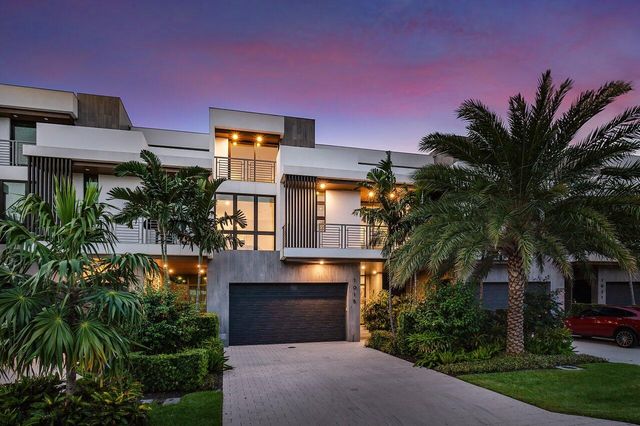 $4,450,000 | 1015 Casuarina Road | Delray Beach Association