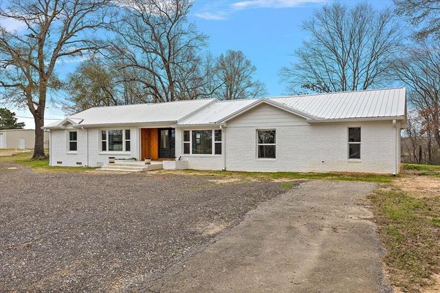 $435,000 | 4079 Highway 87 South