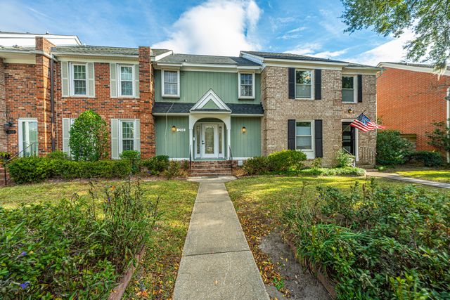 $400,000 | 1298 Ashley Hall Road | Heathwood-Old Towne