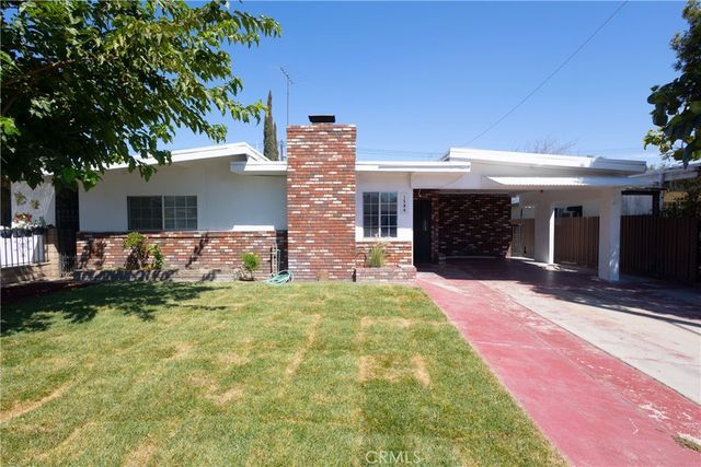 $559,000 | 1594 Rialto Avenue | Colton