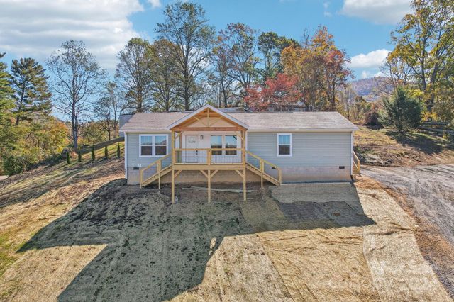 $399,900 | 921 Hutch Mountain Road | Hoopers Creek Township - Henderson County