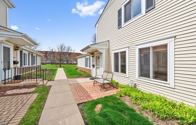 $2,000 | 1444 Cove Drive, Unit 238B | Prospect Heights