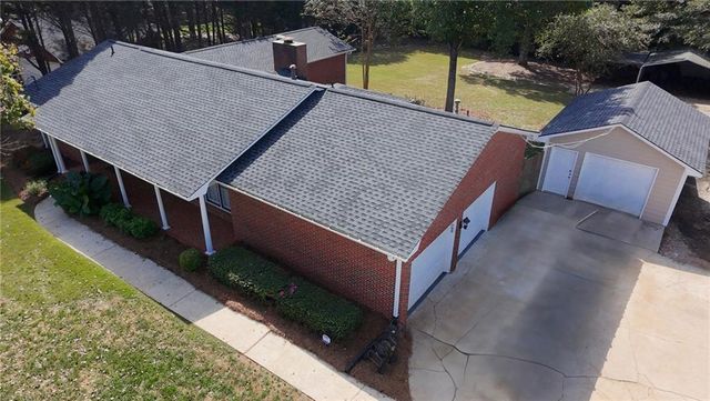 $399,000 | 2533 Whispering Pines Drive Southwest