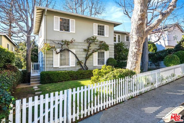 $7,000 | 863 Haverford Avenue | Pacific Palisades