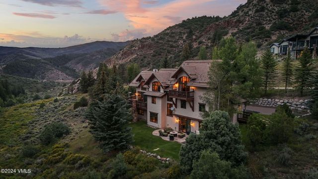 $3,699,000 | 715 Andorra Road | Cordillera Divide