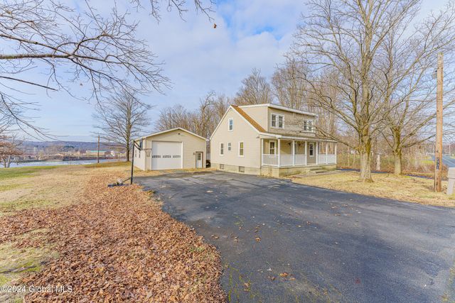 $325,000 | 2931 River Road | Schaghticoke Town