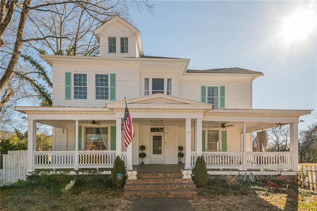 $674,900 | 1208 North Broad Street | Rome