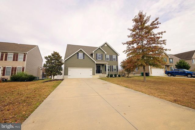 $434,900 | 785 West Birdie Lane