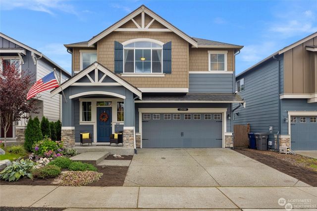 $3,495 | 12608 36th Place Northeast | Lake Stevens