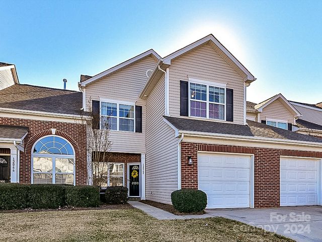 $339,500 | 12062 Stratfield Pl Circle | Carolina Crossing