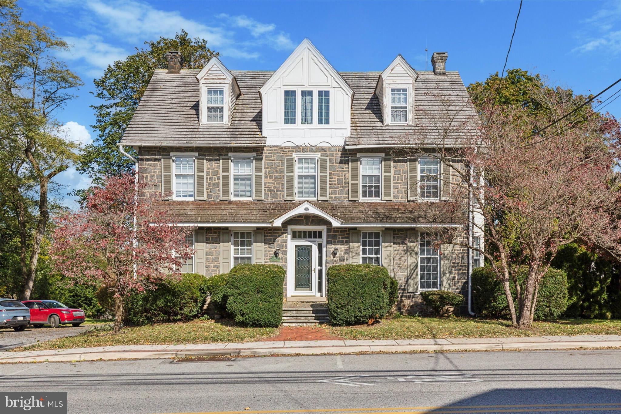 front view of multiple houses