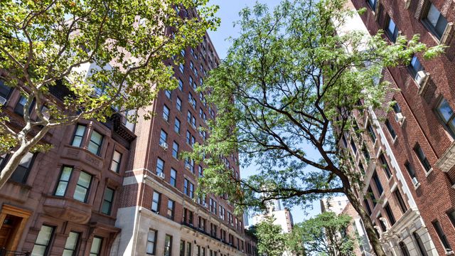 $4,257 | 228 West 71st Street, Unit 4K | Upper West Side