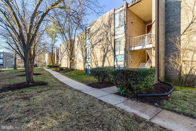 $1,600 | 8679 Greenbelt Road, Unit 201 | Chelsea Wood Condominiums