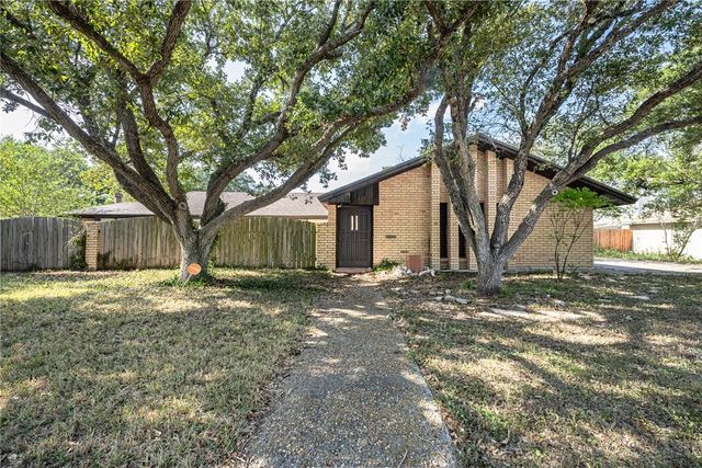 $269,000 | 743 Retama Avenue | Taft