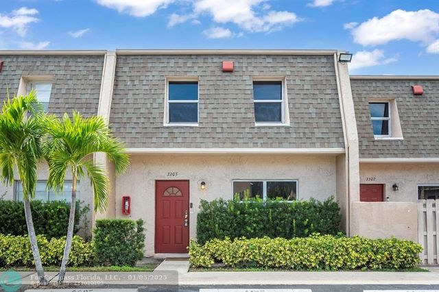 $335,000 | 3305 Quail Close, Unit 31 | Northwest Pompano