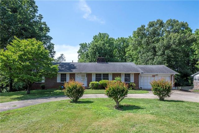 $219,900 | 2520 Reynolds Park Road | Southeast Winston-Salem