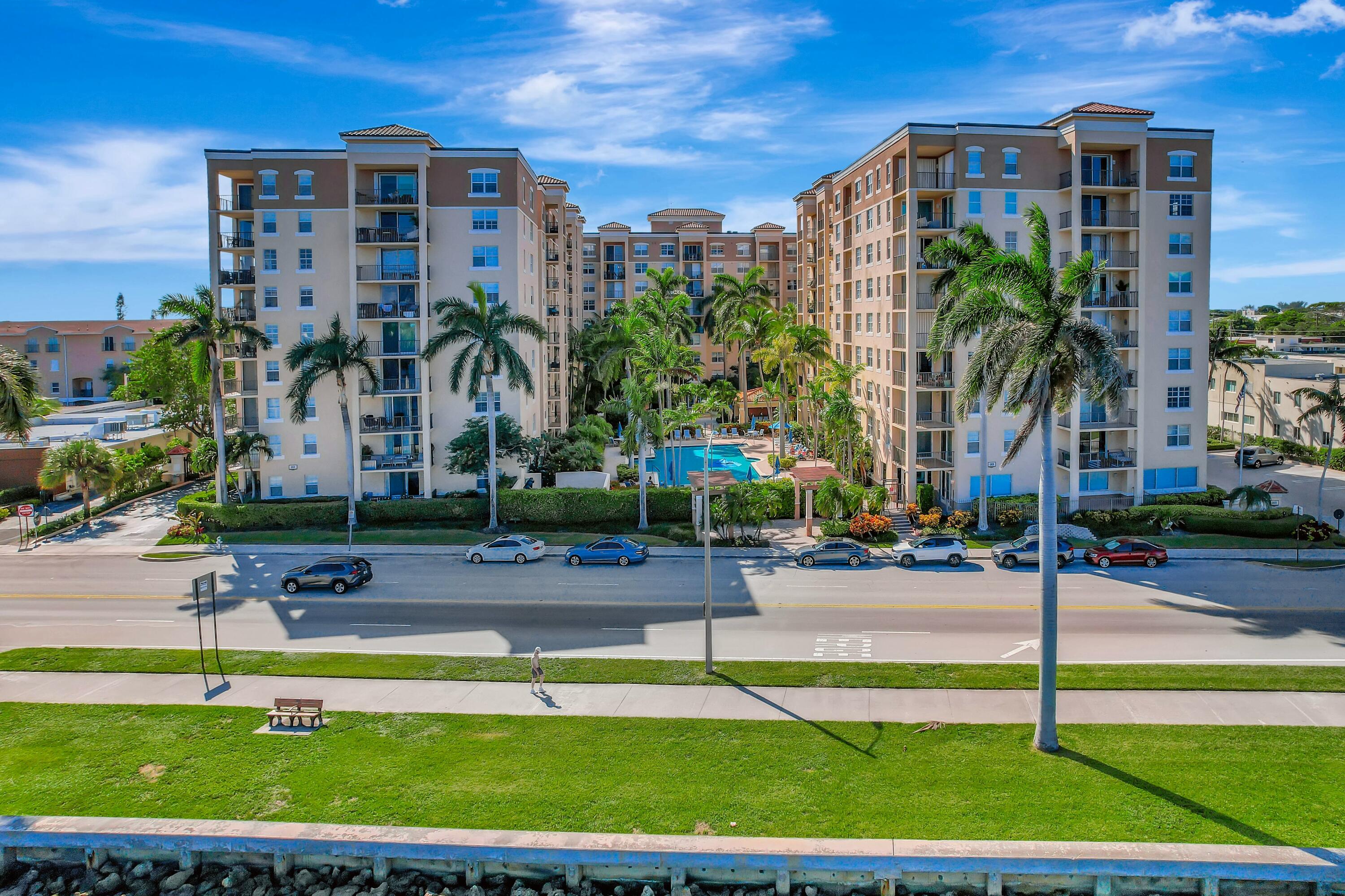 a building view with outdoor space