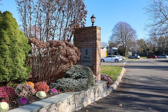 $675,000 | 132 Harbor South, Unit 132 | Amityville