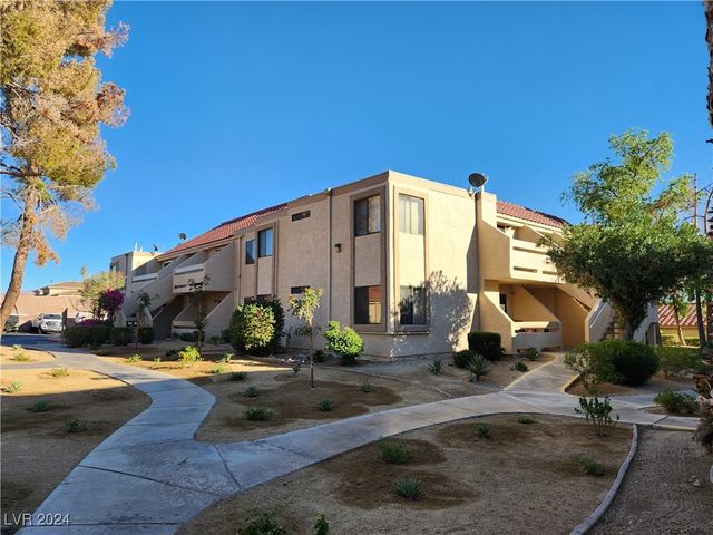 $160,000 | 3810 Desert Marina Drive, Unit 196 | Laughlin Bay Village