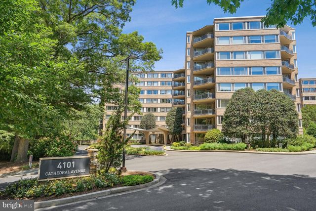 $545,000 | 4101 Cathedral Avenue Northwest, Unit 810 | Cathedral Heights