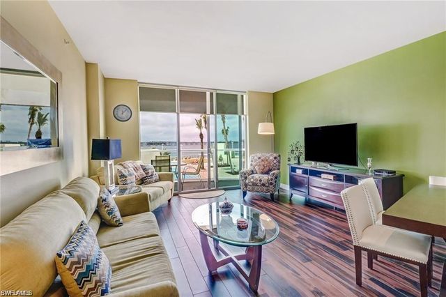 $355,000 | 3000 Oasis Grand Boulevard, Unit 505 | East Fort Myers