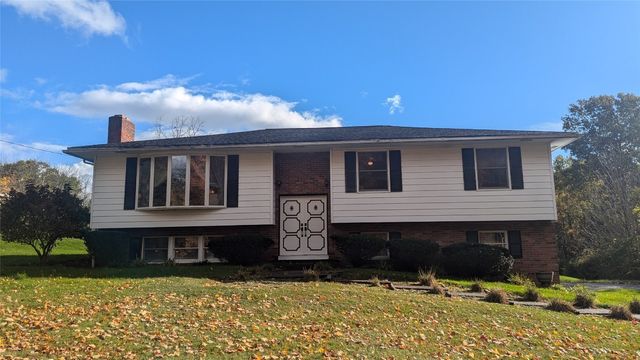 $249,000 | 426 Beartown Road | Fenton