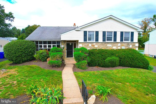 $465,000 | 7604 Oak Lane Road | Ashmead Village