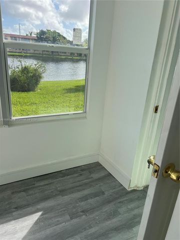 $2,500 | 2940 Northeast 203rd Street, Unit C101 | Aventura