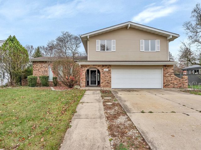 $399,900 | 3036 Jeffrey Drive | Joliet