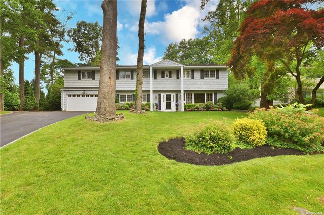 $2,580,000 | 76 Hemlock Road | Flower Hill Village