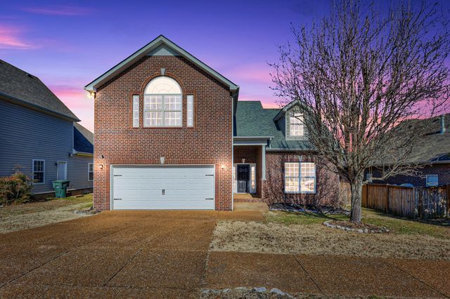 $425,000 | 3225 Hidden Creek Drive | Sunset Hills