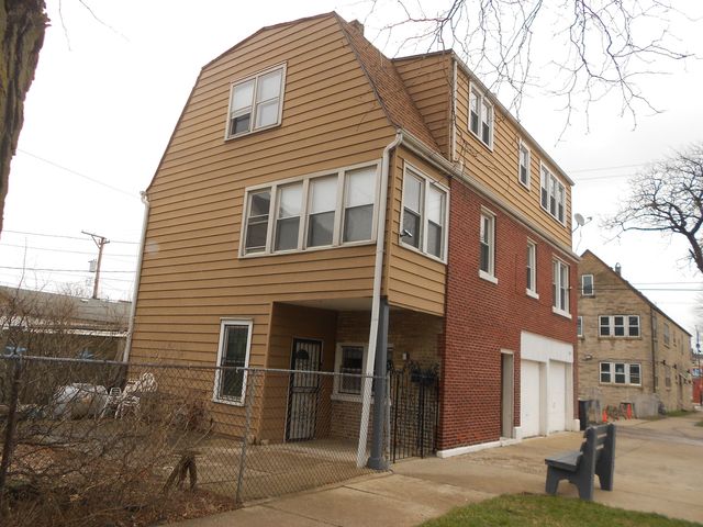 $209,000 | 2859 South Kenneth Avenue | South Lawndale