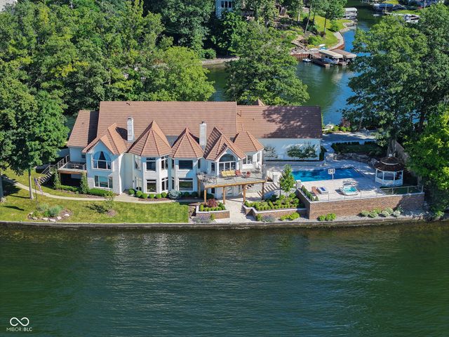 $3,500,000 | 9165 Admirals Bay Drive | Admirals Bay