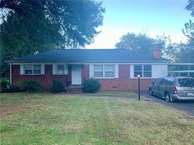 $169,900 | 638 Highland Park Drive | Eden