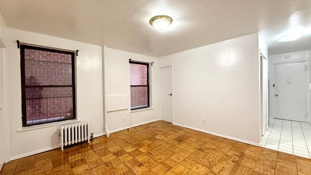 $2,800 | 415 East 75th Street, Unit 7 | Lenox Hill