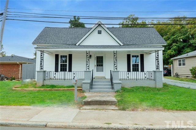 $285,000 | 406 Burlington Road | Downtown Gisbsonville