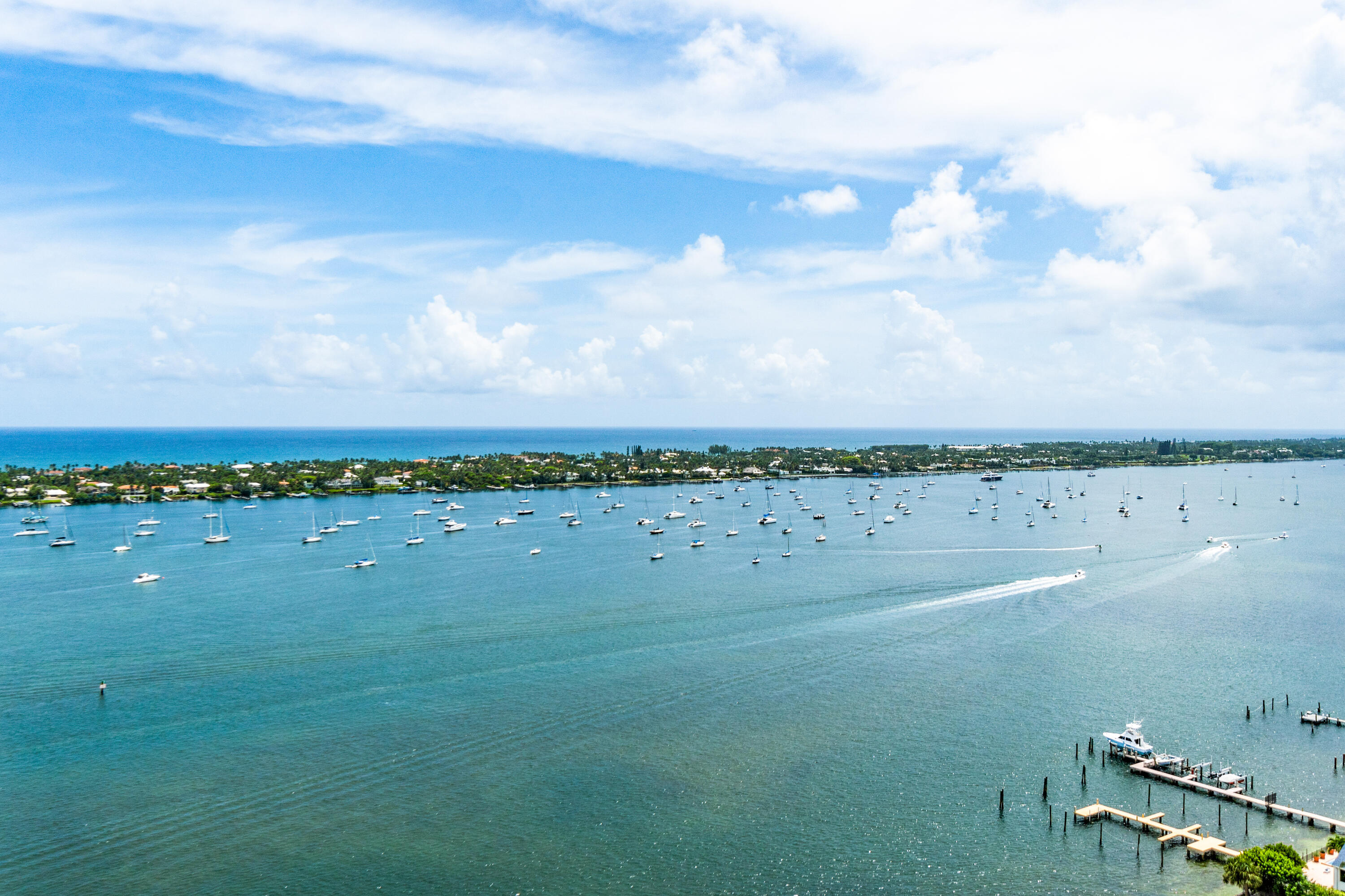 INTRACOASTAL & OCEANVIEWS