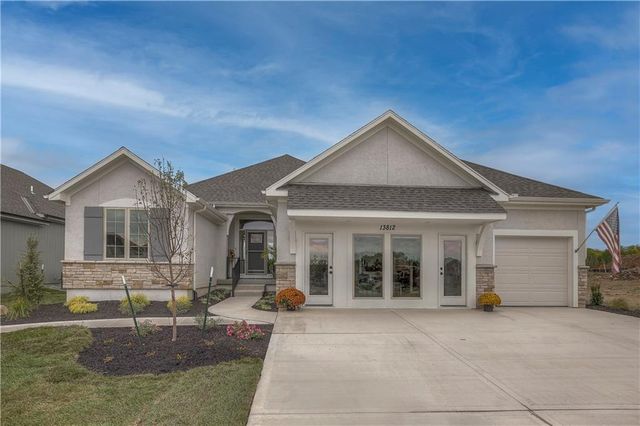 $725,000 | 13812 Quigley Street | Shawnee Mission