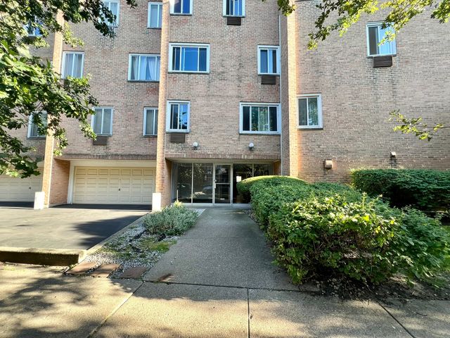 $2,995 | 777 Hinman Avenue, Unit 11 | Evanston