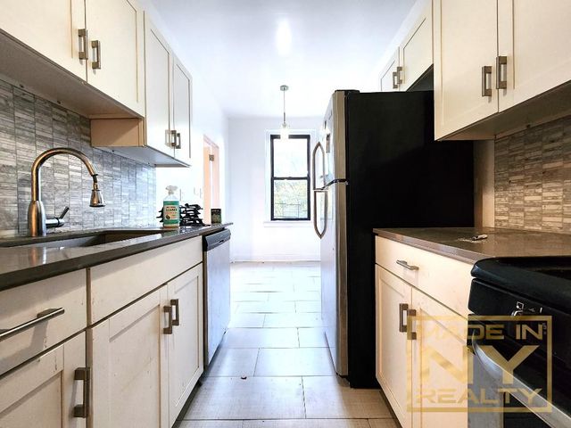 $3,995 | 25-74 33rd Street, Unit 2D | Astoria