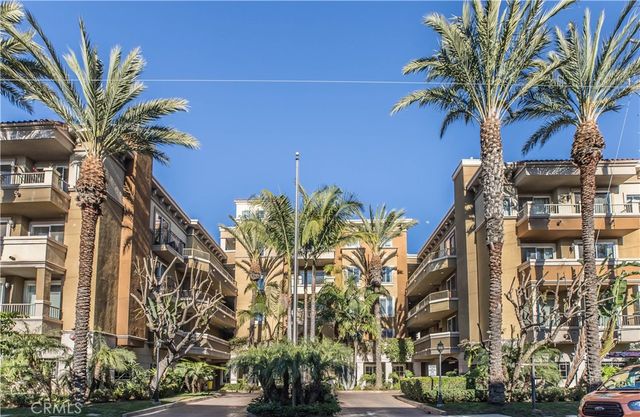 $850,000 | 4060 Glencoe Avenue, Unit 308 | Marina del Rey