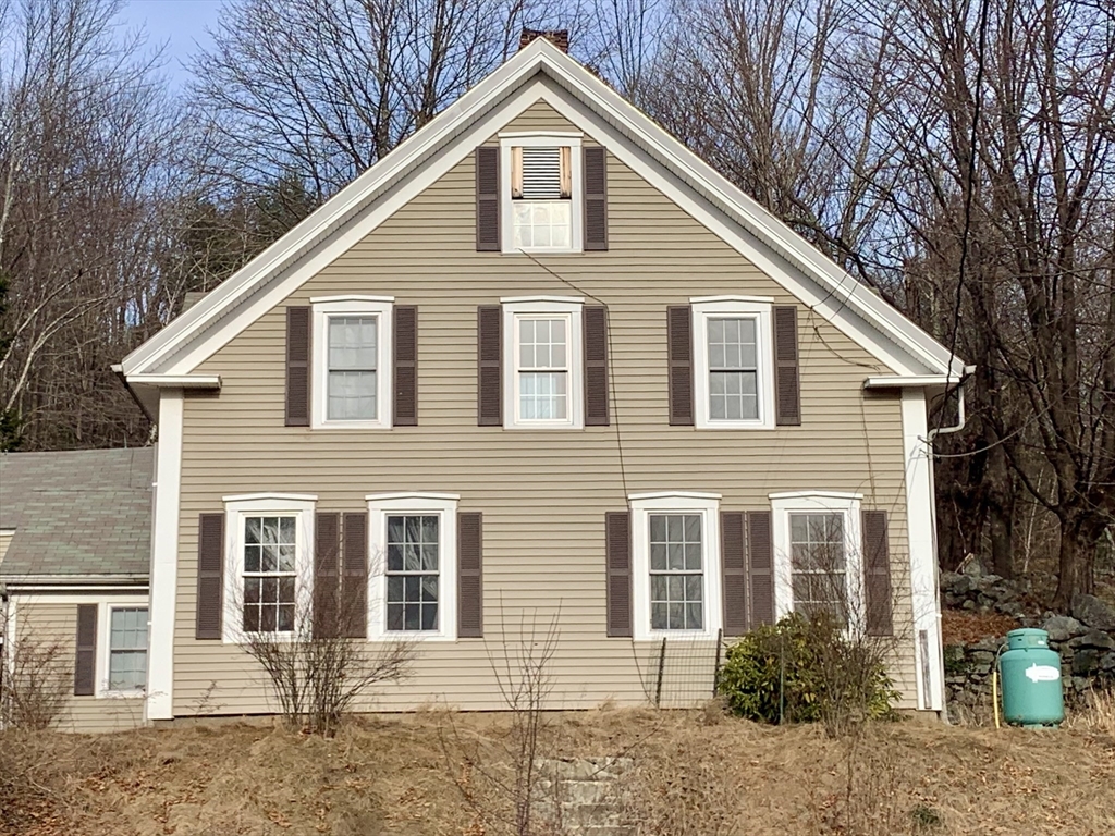 a view of a house