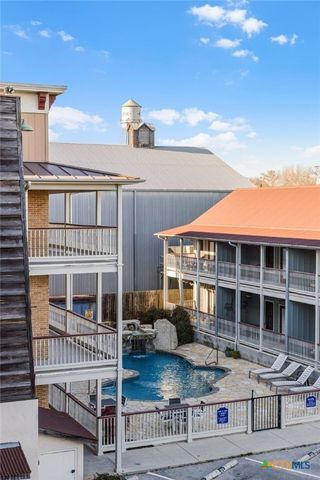 $635,000 | 1247 Gruene Road, Unit 302 | Gruene Historic District