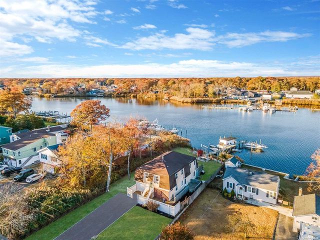 $689,000 | 13 Riverside Avenue | Mastic Beach