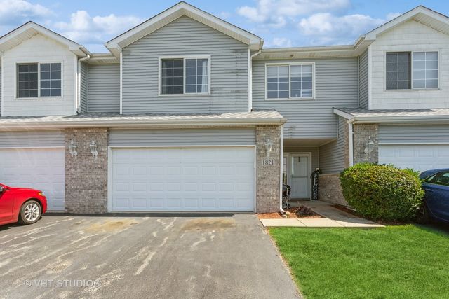 $263,900 | 1821 Waters Edge Drive | Reflections at Waters Edge