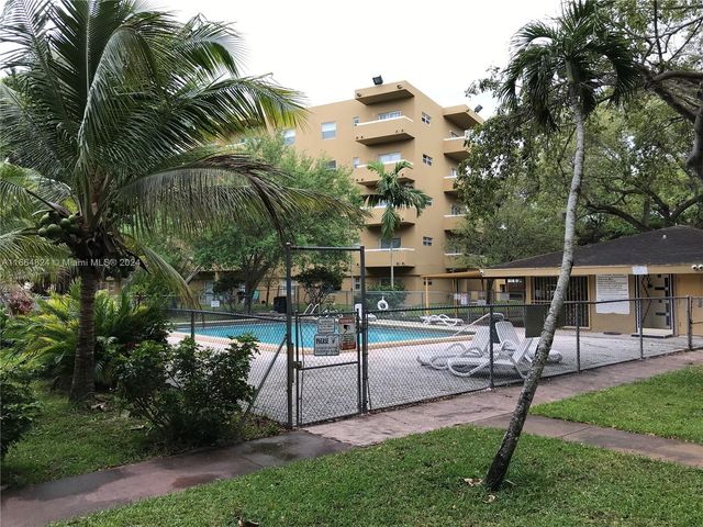 $230,000 | 4111 Stirling Road, Unit 102 | Davie