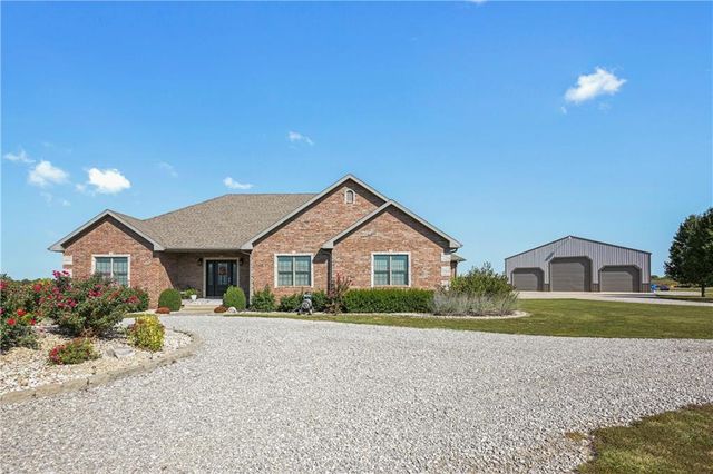 $799,000 | 644 West 47th Highway | Crawford Township - Crawford County