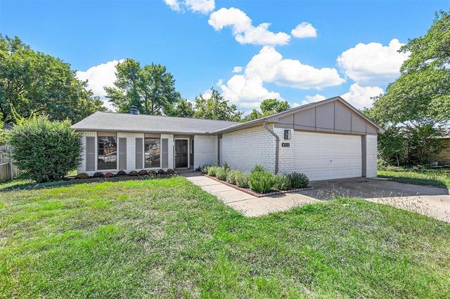 $299,900 | 4112 Blue Flag Lane | Summerfields